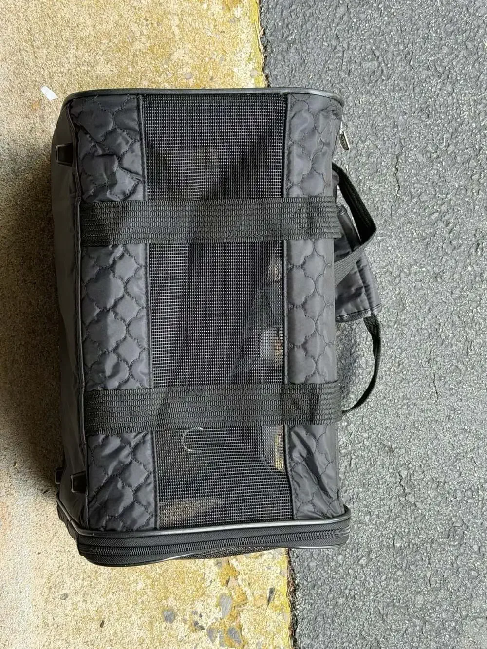 Sherpa Original Deluxe Lattice Quilted Airline Approved Soft-Sided Pet Carrier